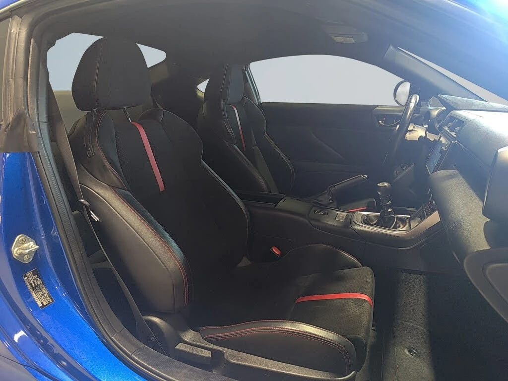 Subaru BRZ * АвтоКредит * (ЦЕНА ДО БГ), снимка 15 - Автомобили и джипове - 53997235