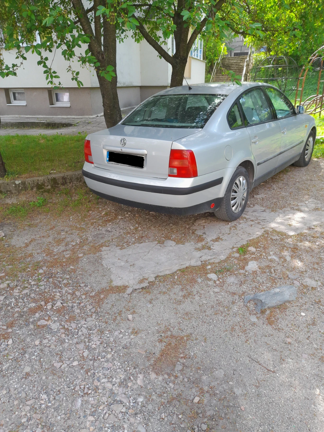 VW Passat B5 1.8 125hp (3b2) ADR, снимка 8 - Автомобили и джипове - 54007362