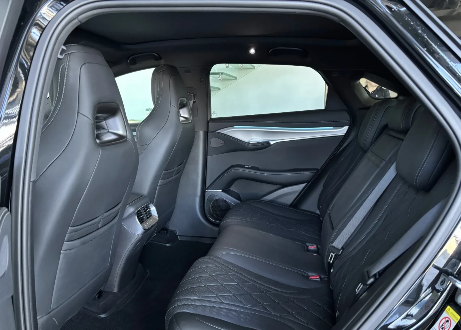 BYD Sealion 7 AWD Excellence Наличен!!!, снимка 7 - Автомобили и джипове - 54093039