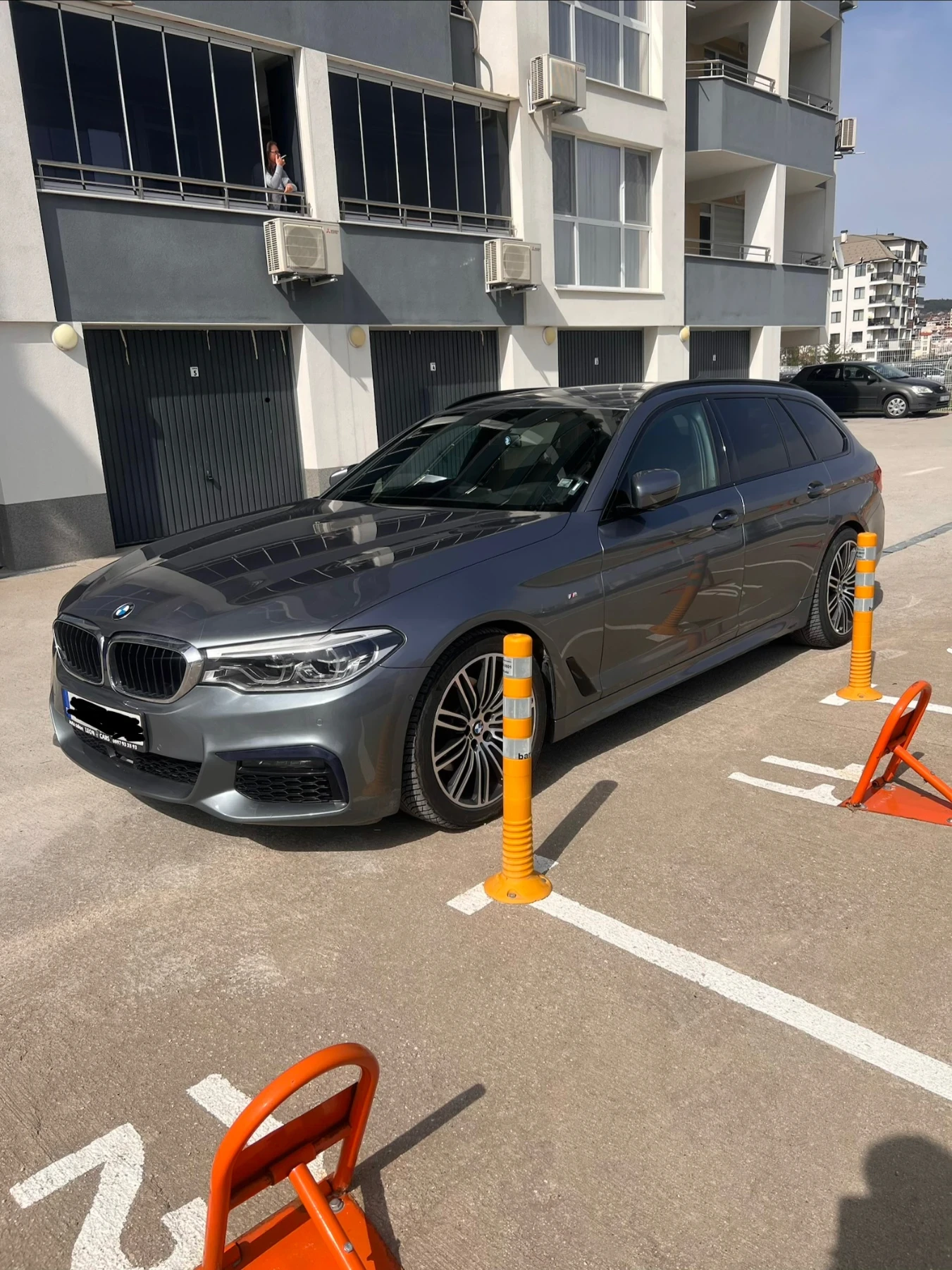 BMW 520 Xdrive, снимка 2 - Автомобили и джипове - 54225261