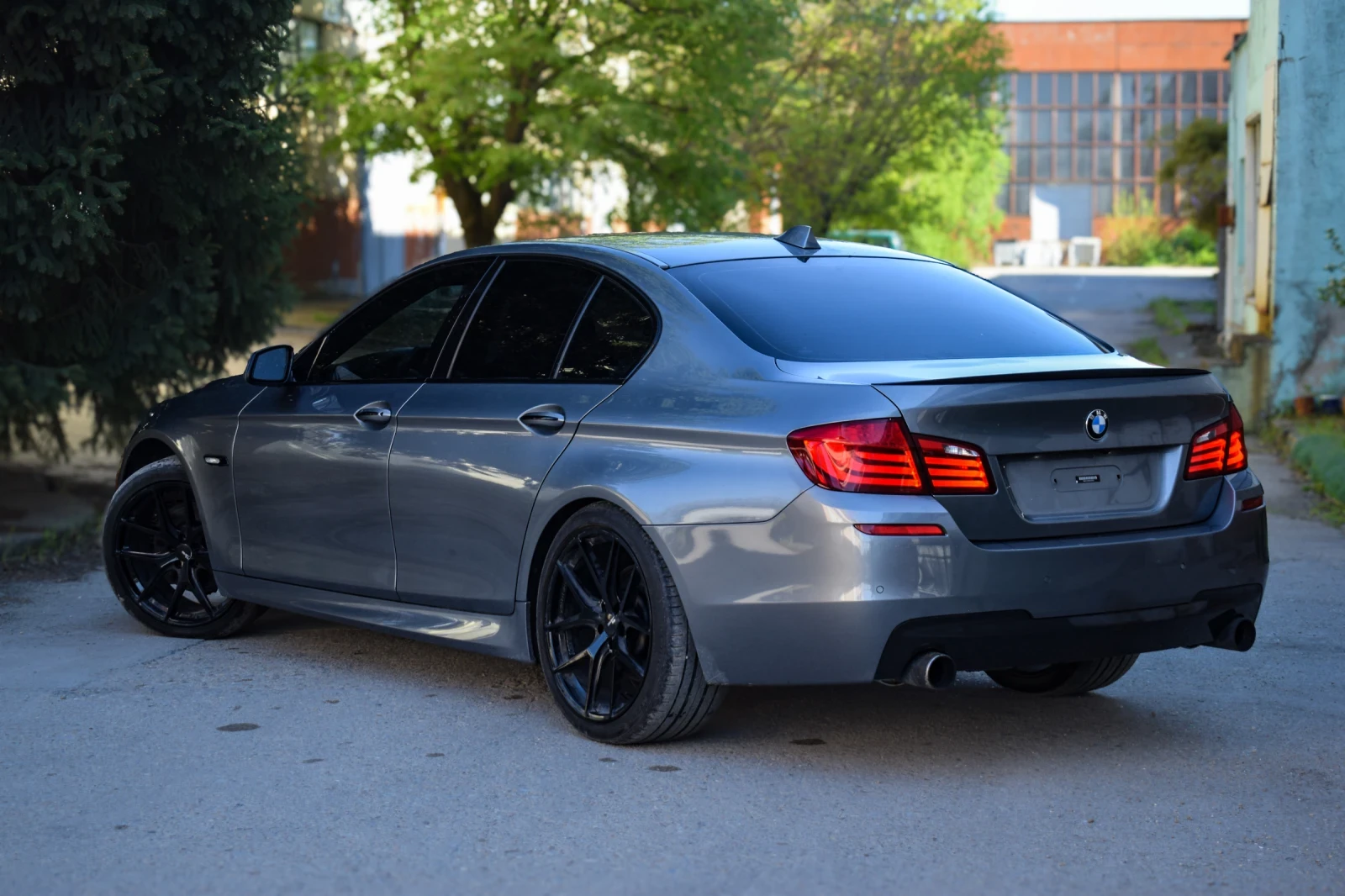 BMW 535 ТОП СЪСТОЯНИЕ! Реални км!!!, снимка 3 - Автомобили и джипове - 54338971