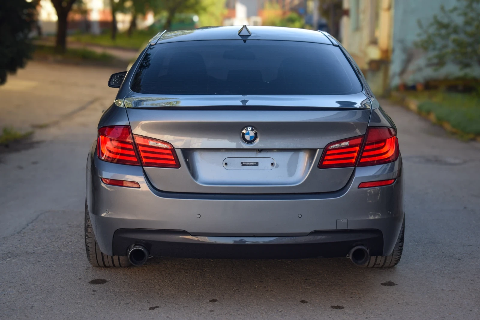 BMW 535 ТОП СЪСТОЯНИЕ! Реални км!!!, снимка 4 - Автомобили и джипове - 54338971