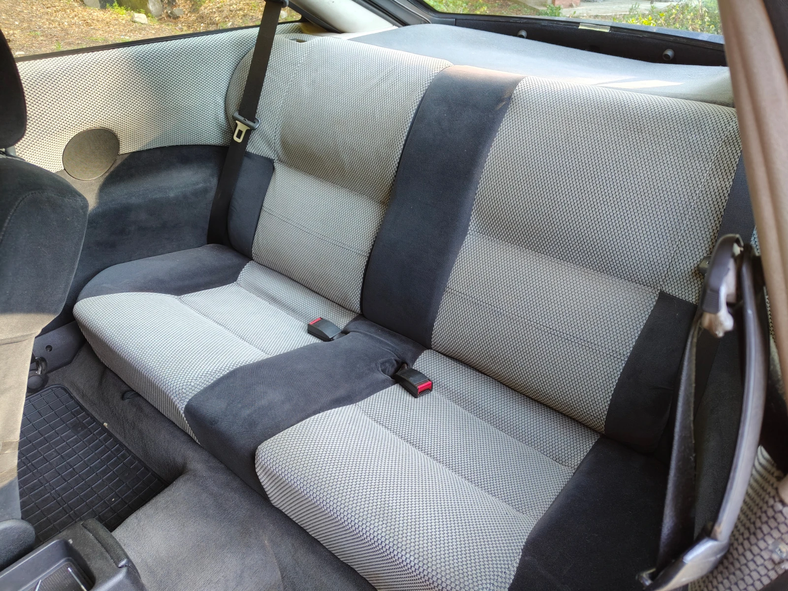Opel Calibra 16v, снимка 12 - Автомобили и джипове - 54493229