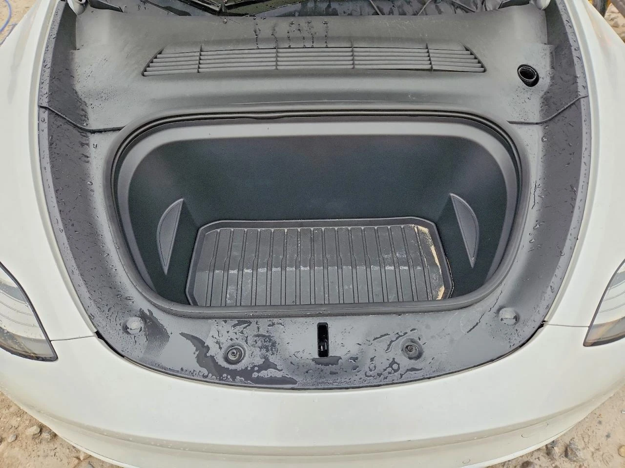 Tesla Model Y | Mobile.bg � ����������� 12