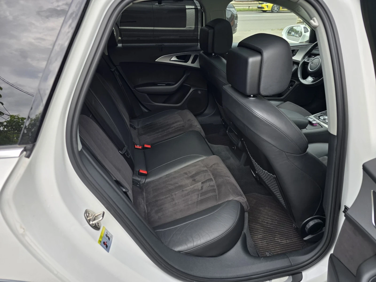 Audi A6 Allroad 3.0TDI/CAMERA/PODGREV, снимка 11 - Автомобили и джипове - 54999140