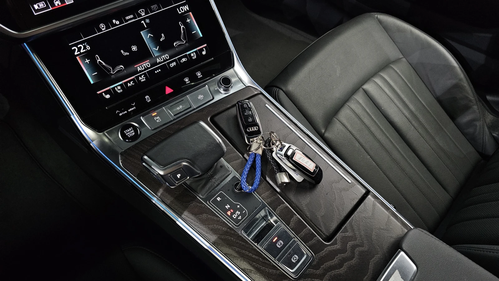 Audi A6 2022* S-LINE* DIS* 360* HUD* ОБДУХ* БЯЛА ПЕРЛА* КР, снимка 9 - Автомобили и джипове - 56061620