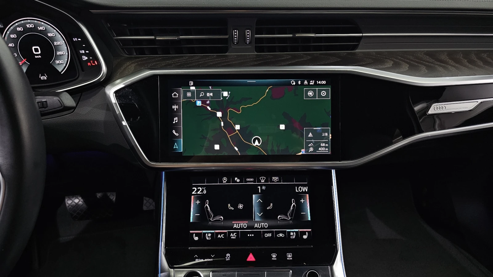 Audi A6 2022* S-LINE* DIS* 360* HUD* ОБДУХ* БЯЛА ПЕРЛА* КР, снимка 7 - Автомобили и джипове - 56061620