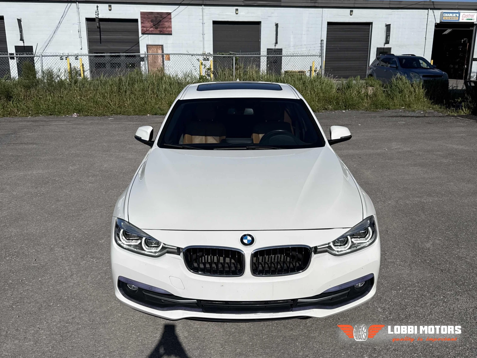 BMW 330, снимка 6 - Автомобили и джипове - 56113836