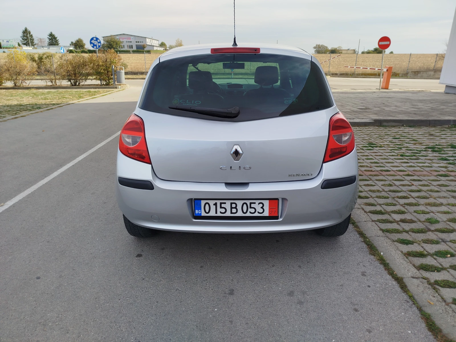 Renault Clio 1.2ГАЗ-БЕНЗИН, снимка 5 - Автомобили и джипове - 56524685