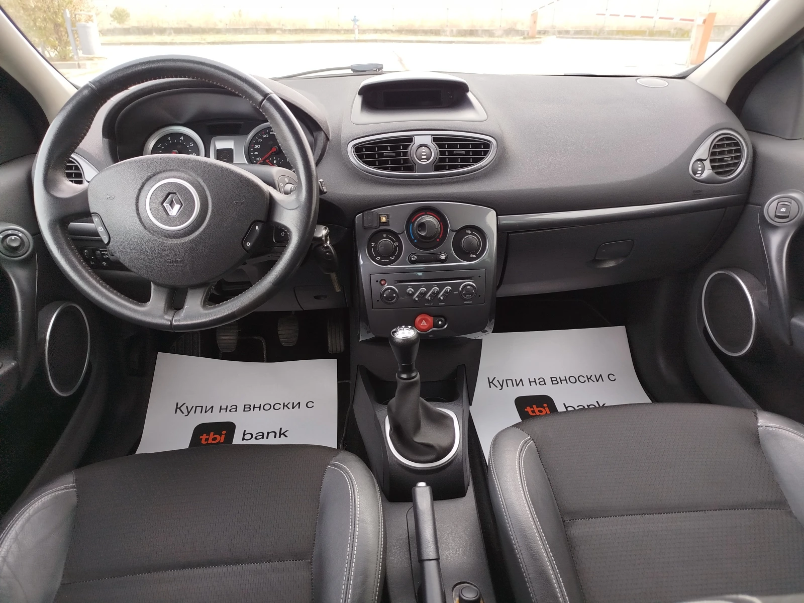Renault Clio 1.2ГАЗ-БЕНЗИН, снимка 12 - Автомобили и джипове - 56524685