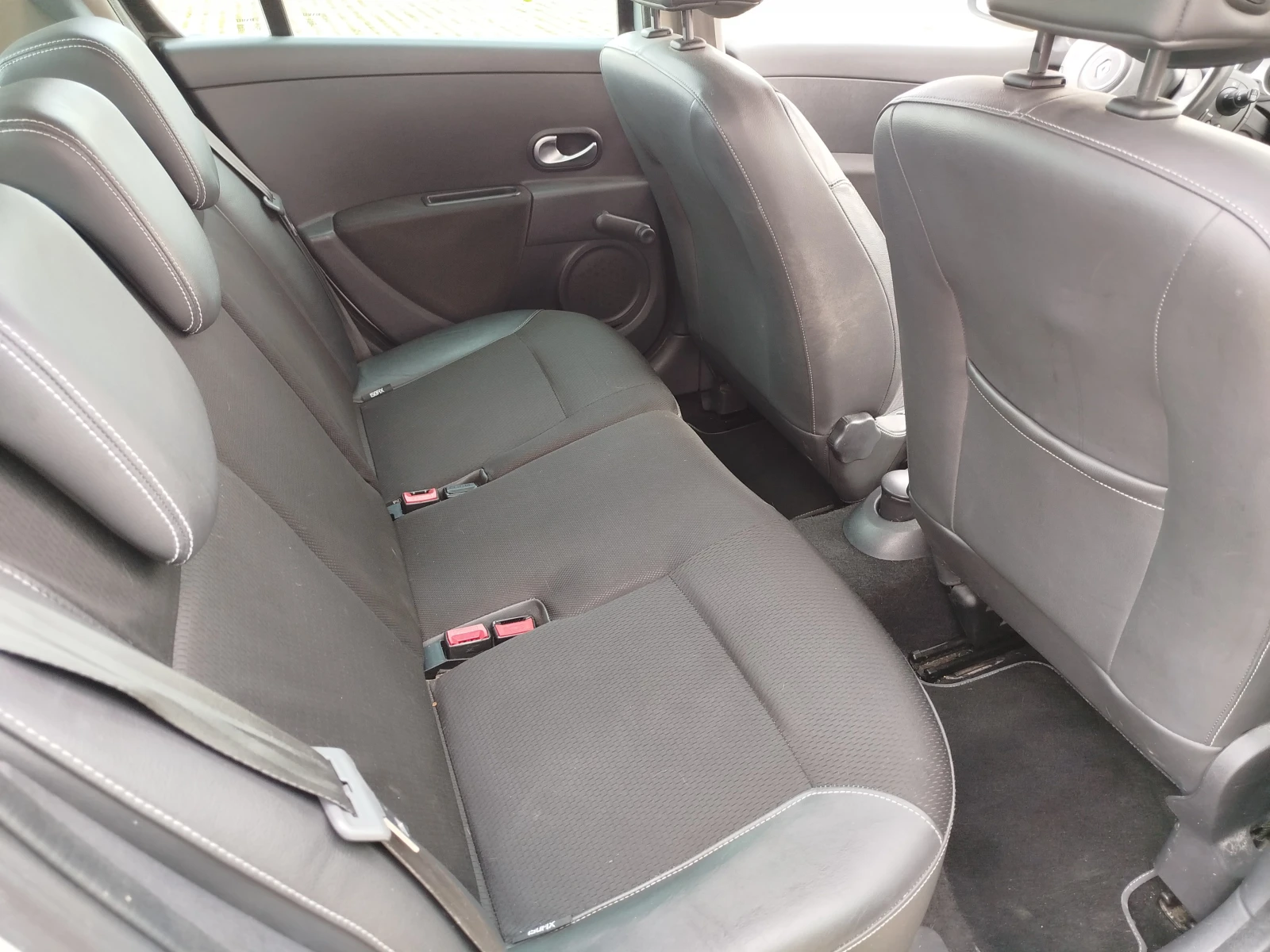 Renault Clio 1.2ГАЗ-БЕНЗИН, снимка 13 - Автомобили и джипове - 56524685