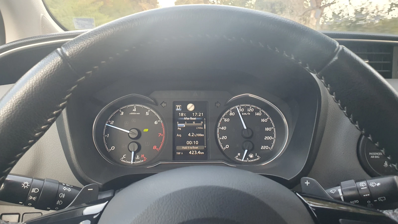 Toyota Yaris LUNA, снимка 9 - Автомобили и джипове - 56562124