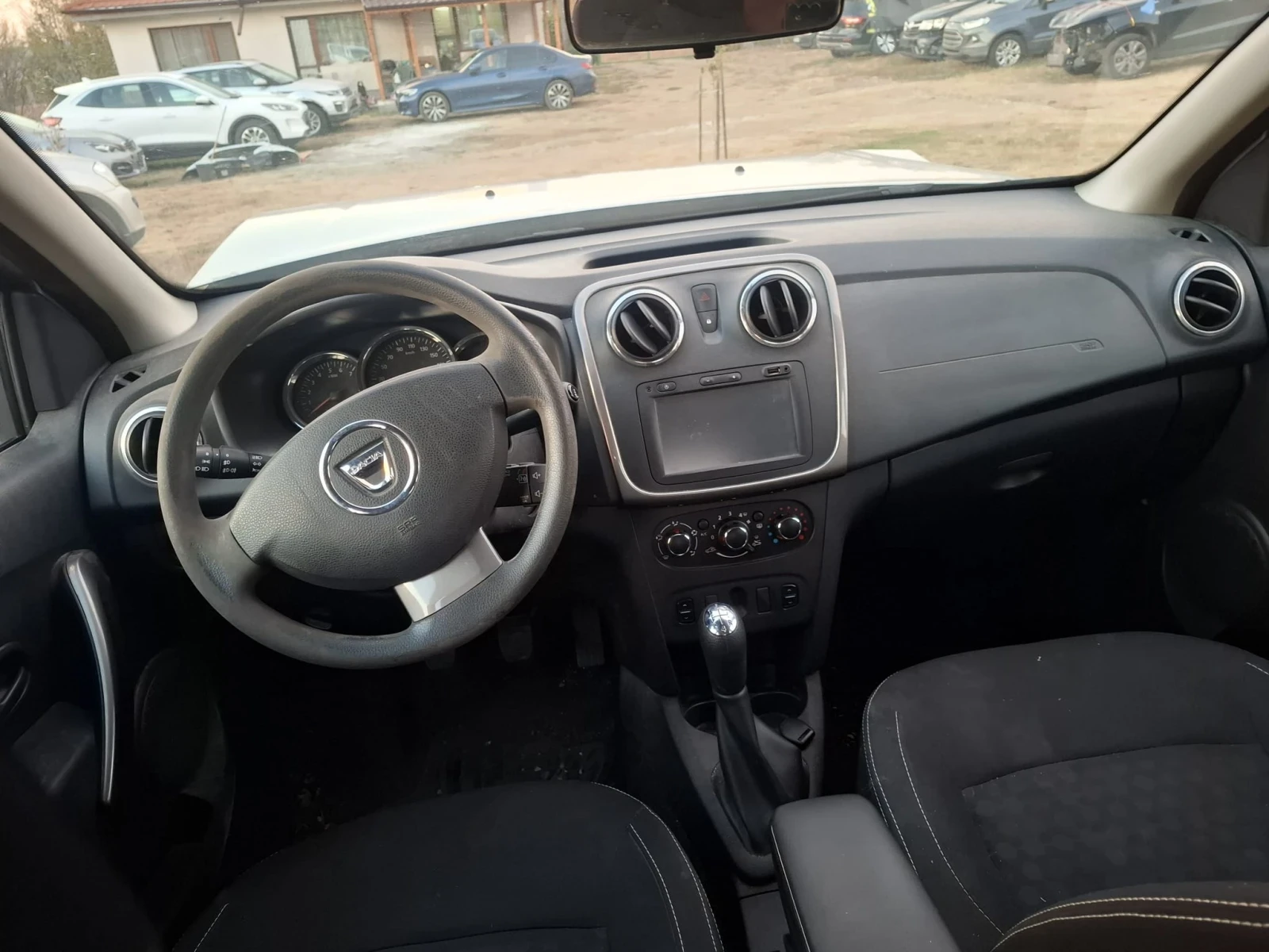 Dacia Sandero, снимка 11 - Автомобили и джипове - 56568211