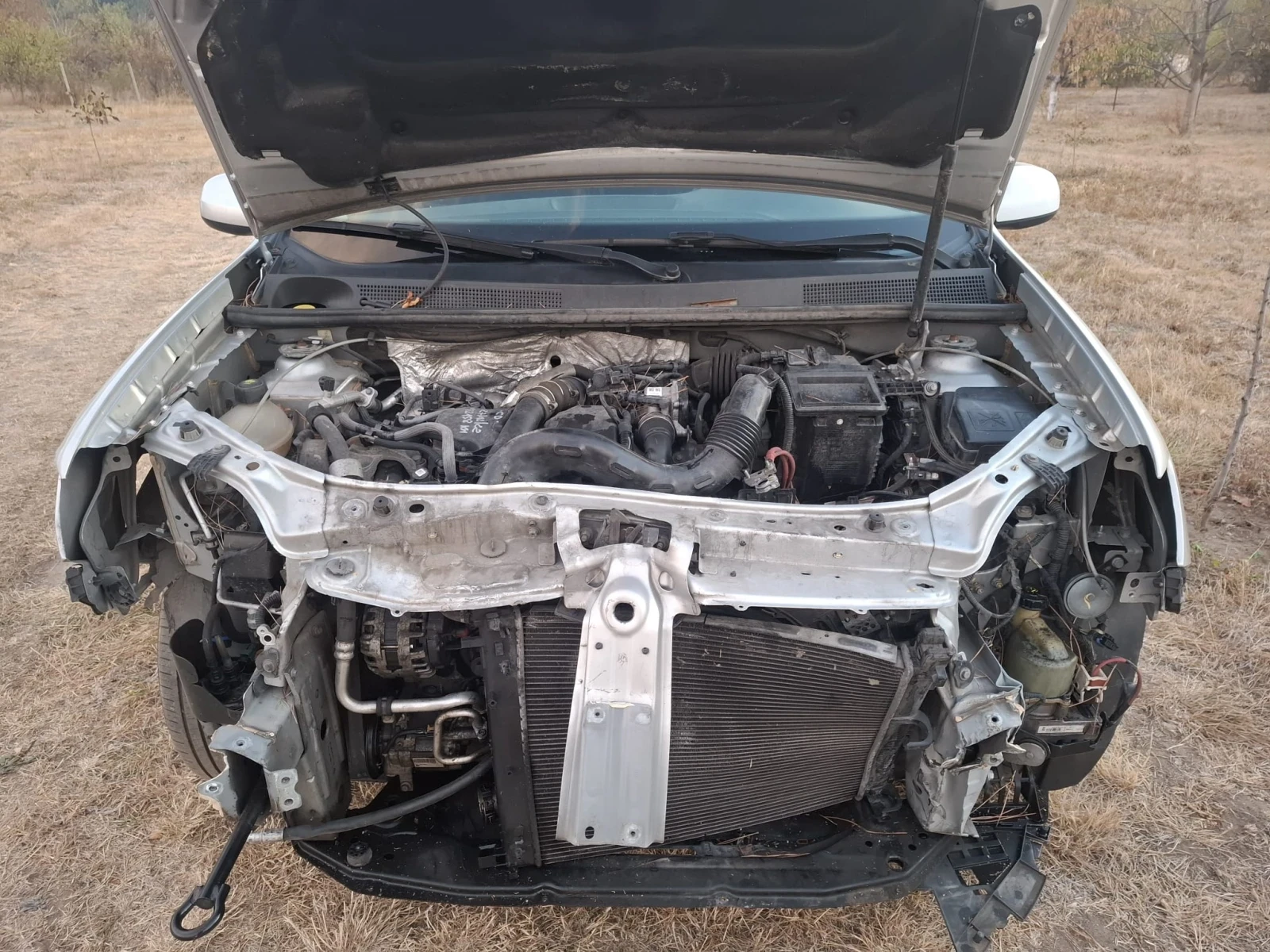 Dacia Sandero, снимка 2 - Автомобили и джипове - 56568211