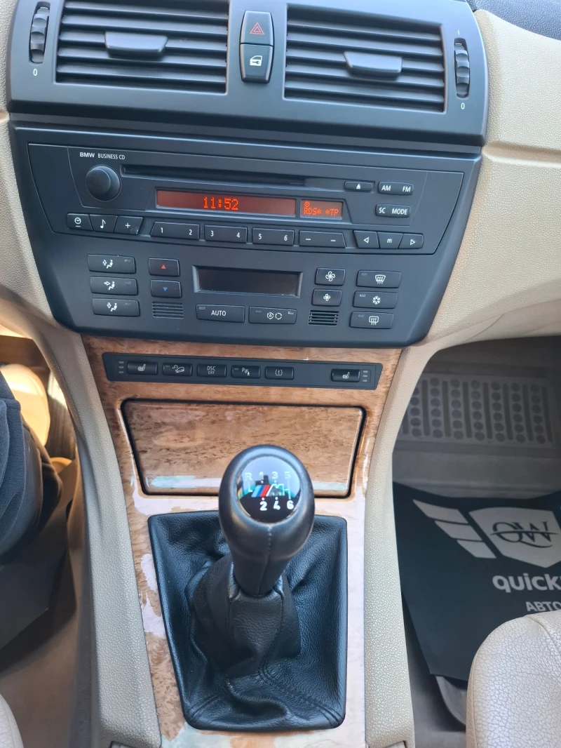 BMW X3, снимка 11 - Автомобили и джипове - 52305137