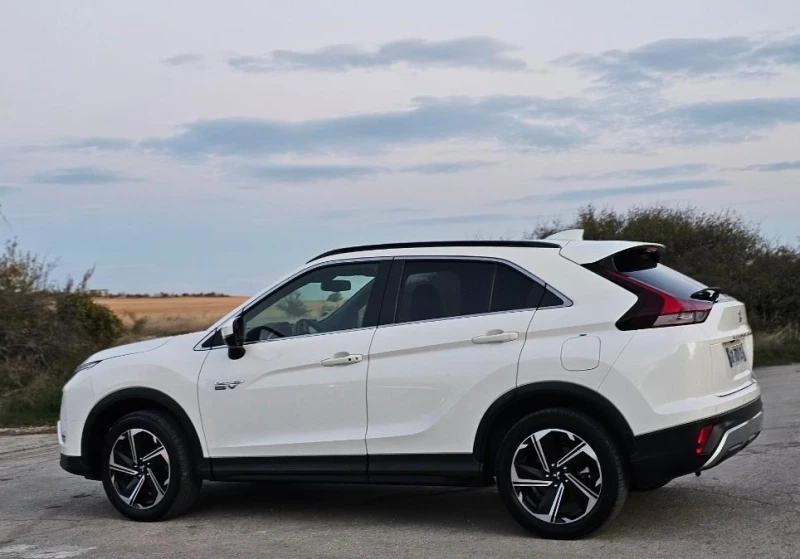 Mitsubishi Eclipse Cross Plug in Hybride, снимка 4 - Автомобили и джипове - 52019805