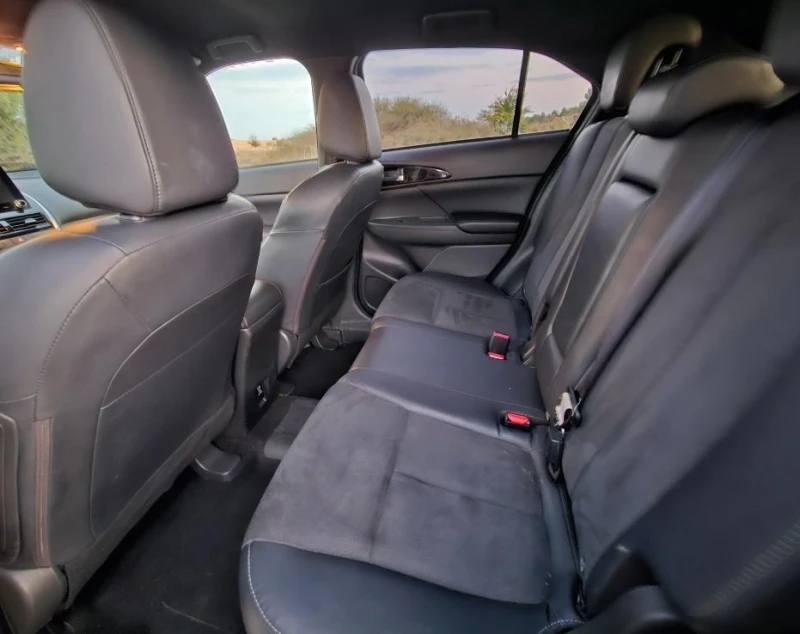 Mitsubishi Eclipse Cross Plug in Hybride, снимка 12 - Автомобили и джипове - 52019805