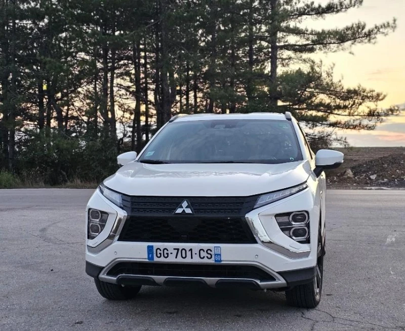 Mitsubishi Eclipse Cross Plug in Hybride, снимка 10 - Автомобили и джипове - 52019805