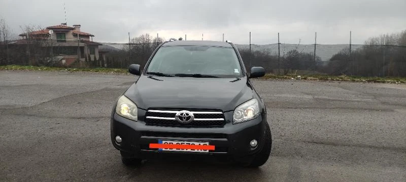 Toyota Rav4, снимка 1 - Автомобили и джипове - 46776303