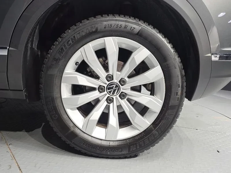 VW T-Roc 2.0 TDI PREMIUM, снимка 5 - Автомобили и джипове - 56324991