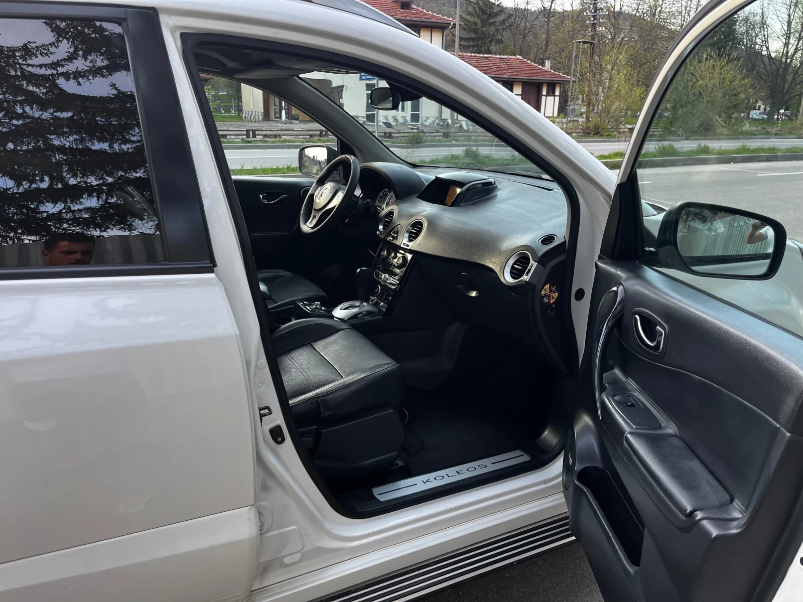 Renault Koleos 2.0 DCI 150 4x4 Всички екстри за модела - изображение 7