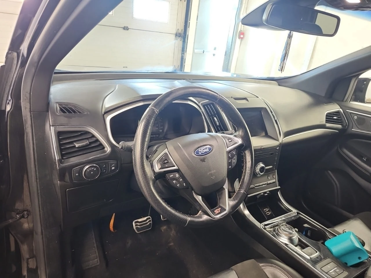 Ford Edge *  *    *   *  | Mobile.bg   8