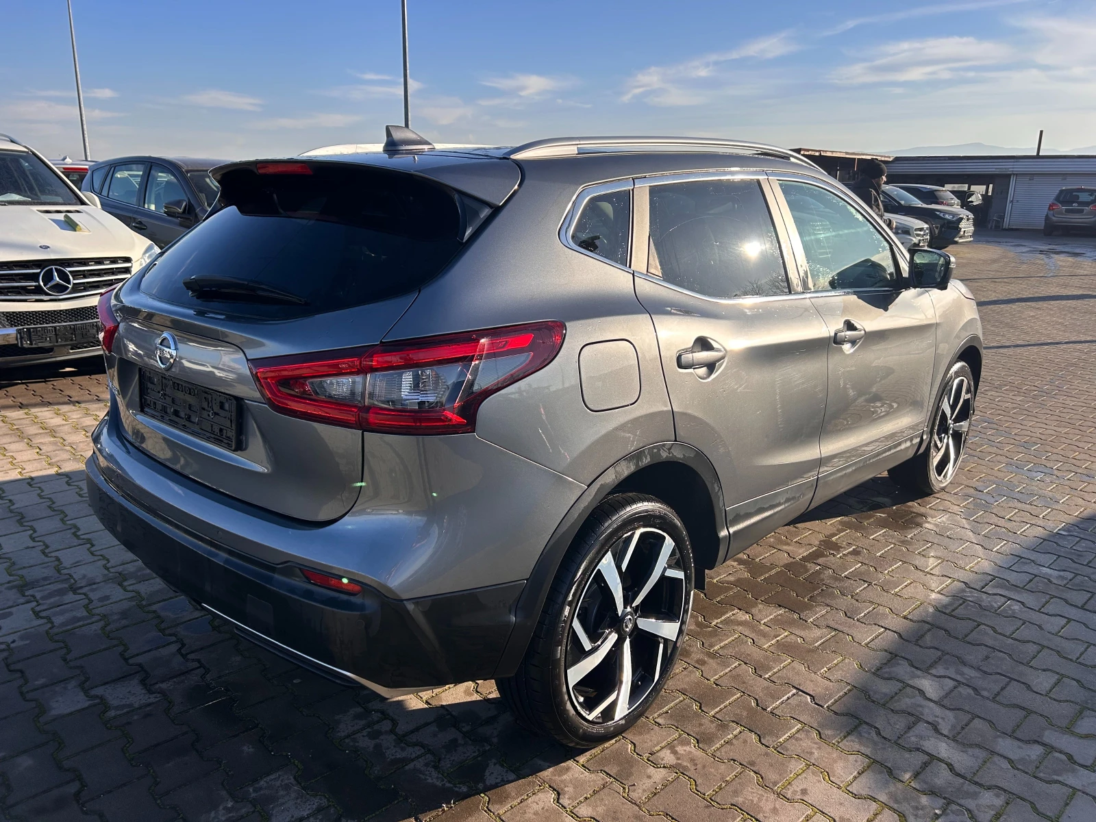 Nissan Qashqai 1.6DCI AVTOMAT/PANORAMA/KOJA/NAVI EURO 6 - изображение 6