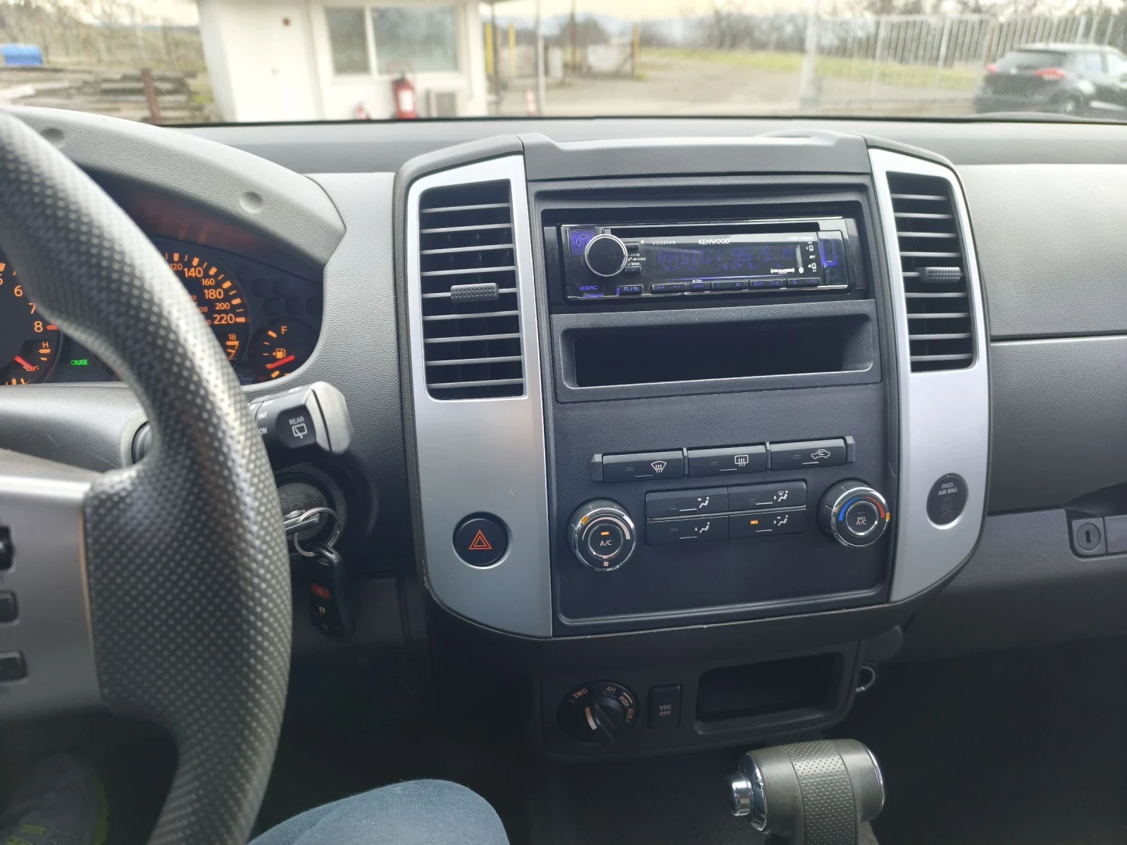 Nissan Xterra 4WD - изображение 10