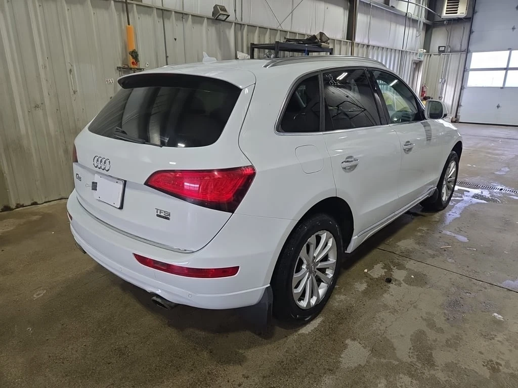 Audi Q5 * 2.0T PROGRESSIV * CARFAX * БЕЗ ПЪРВОНАЧАЛНА ВНОС - изображение 4