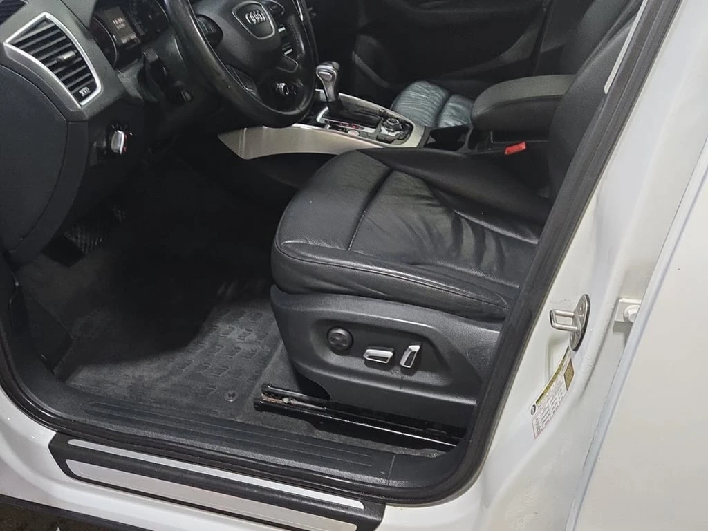 Audi Q5 * 2.0T PROGRESSIV * CARFAX * БЕЗ ПЪРВОНАЧАЛНА ВНОС - изображение 9