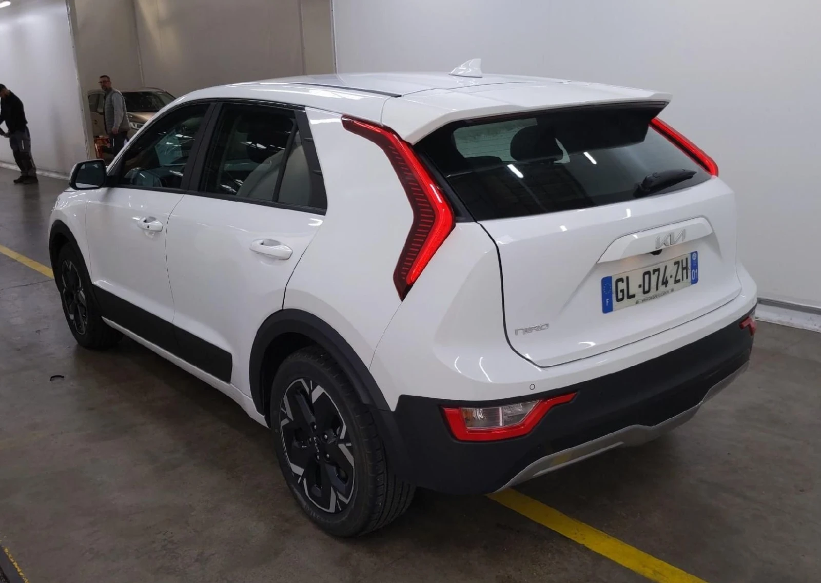 Kia Niro EV Motion 65kWh, снимка 4 - Автомобили и джипове - 54183338