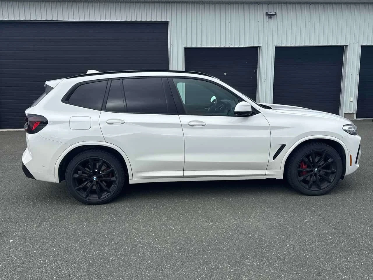 BMW X3 | HARMAN KARDON | HUD | CARFAX | ПАНОРАМА | , снимка 3 - Автомобили и джипове - 54755464