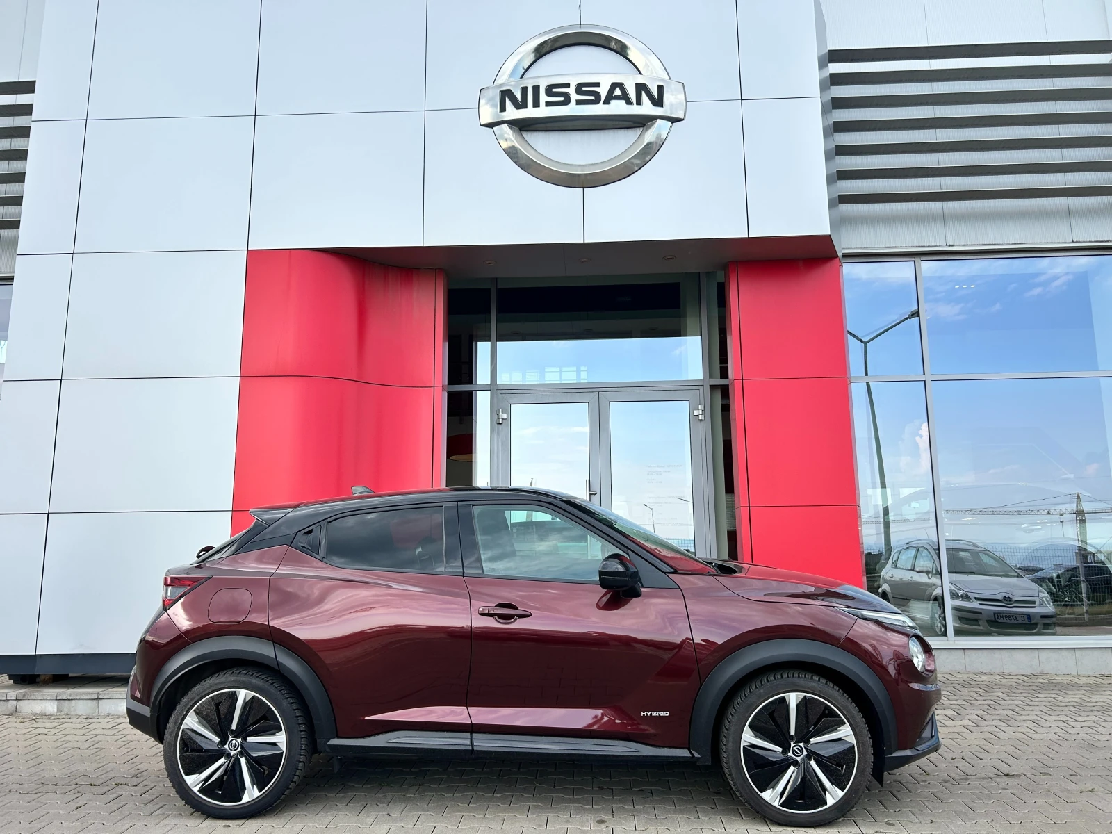 Nissan Juke 1.6 Hybrid Tekna , снимка 2 - Автомобили и джипове - 55111997