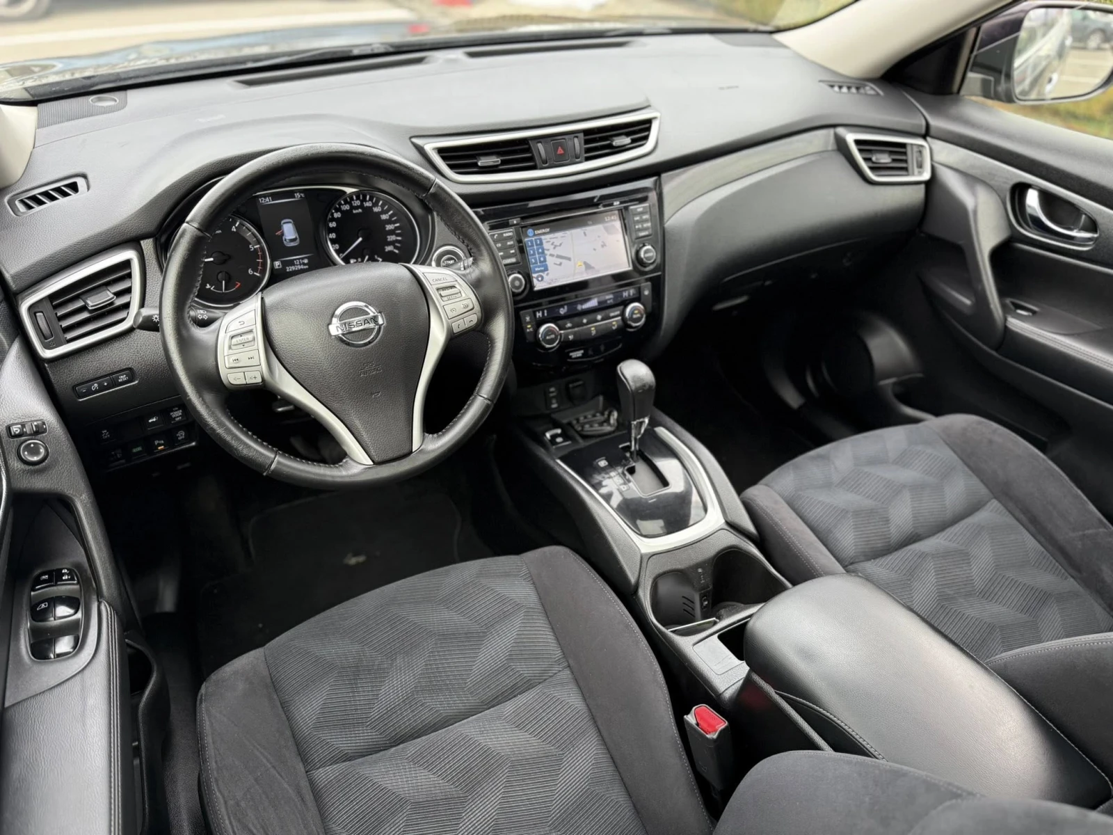 Nissan X-trail IT 7 МЕСТА !!! , снимка 6 - Автомобили и джипове - 55205846