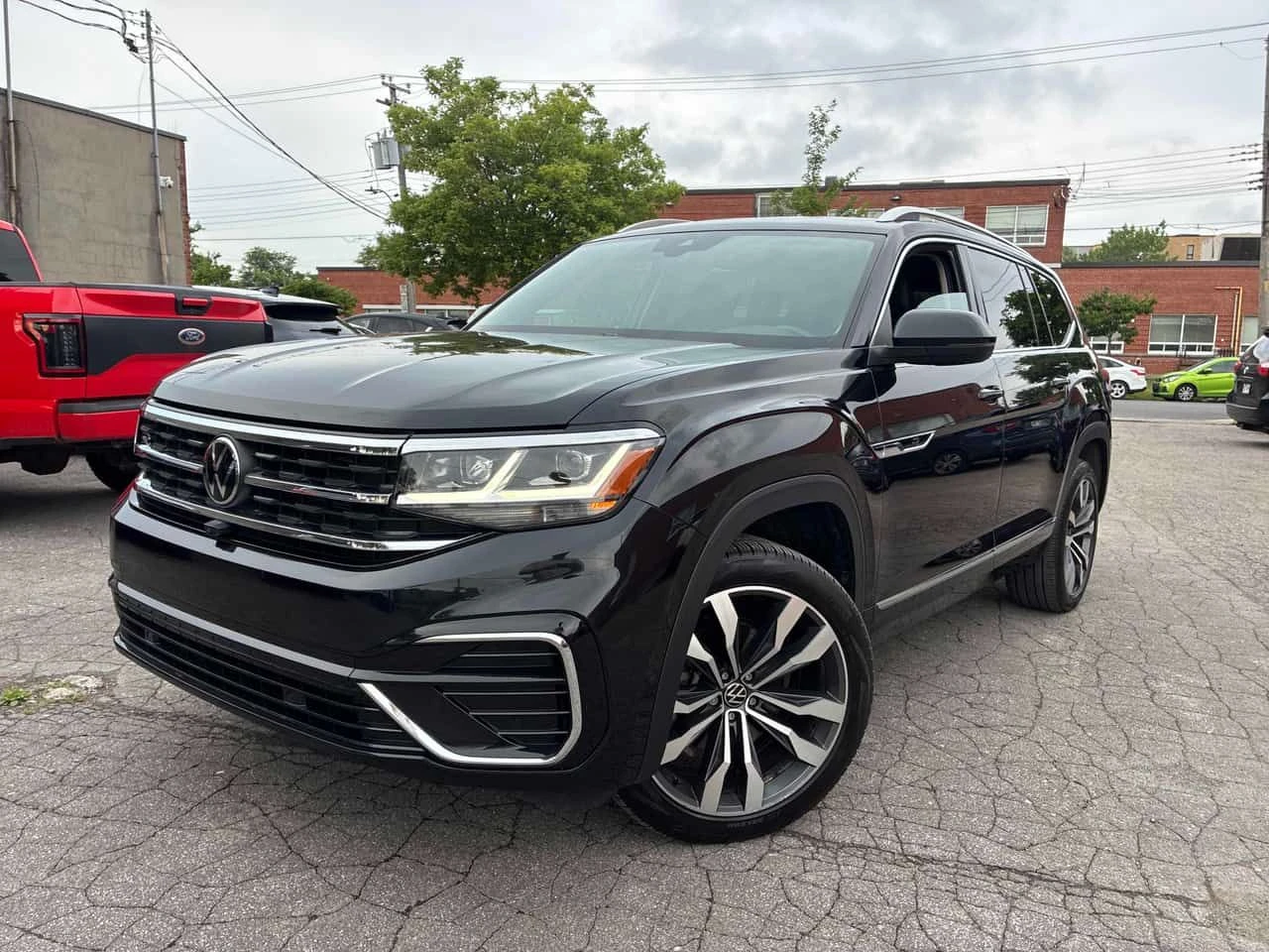 VW Atlas * Execline * DISTRONIC* ОБДУХВАНЕ* 360КАМЕРИ* 