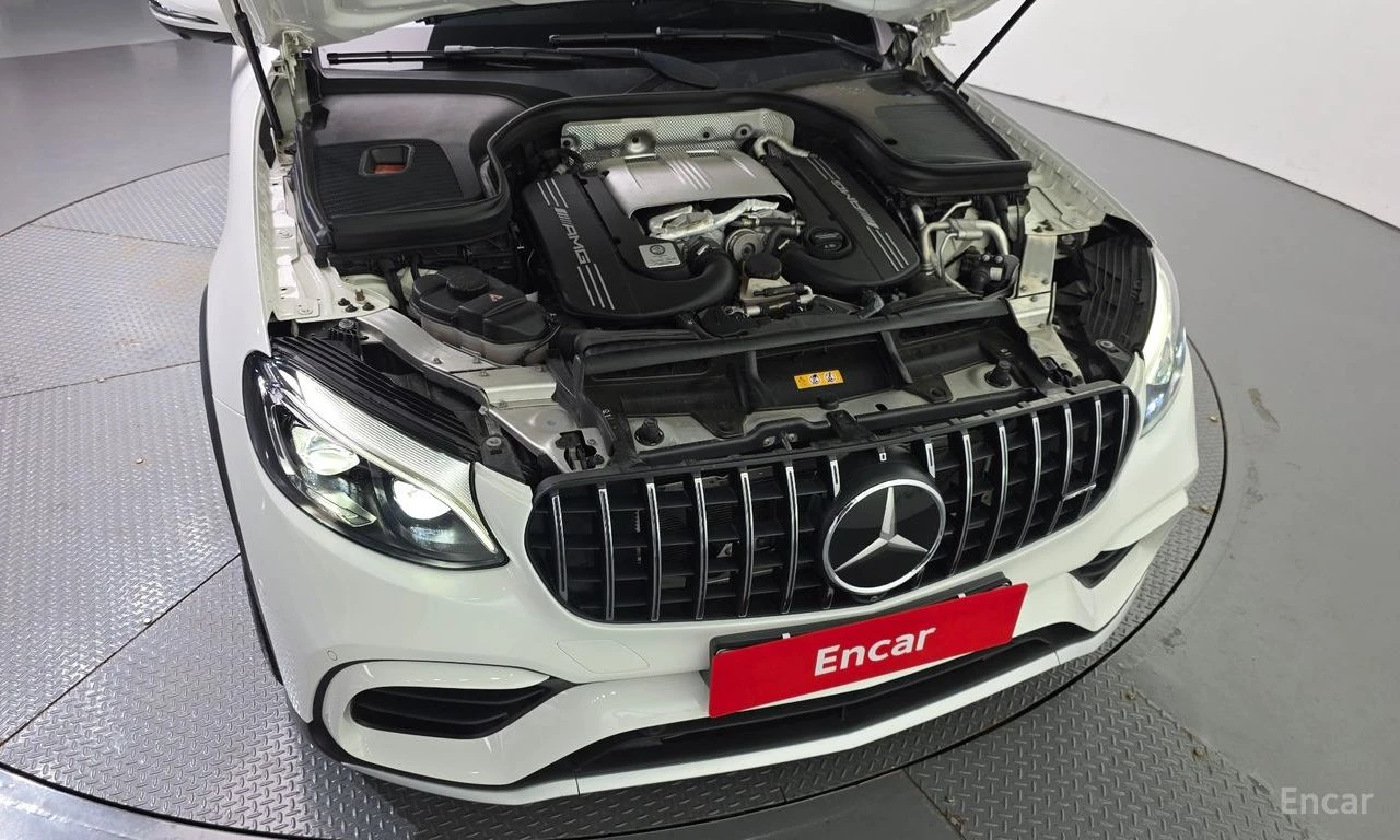 Mercedes-Benz GLC 63 AMG BURMESTER* ДИСТРОНИК* ХЕДЪП* 360КАМЕРА* , снимка 17 - Автомобили и джипове - 55588365