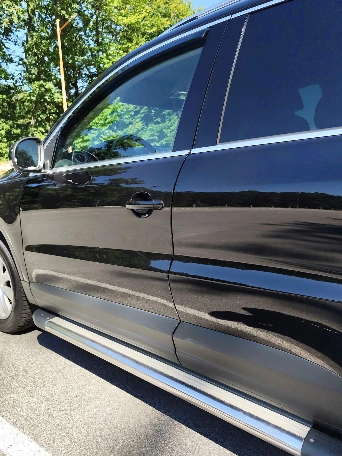 VW Tiguan 2.0 TDI 4 MOTION, снимка 4 - Автомобили и джипове - 55771899