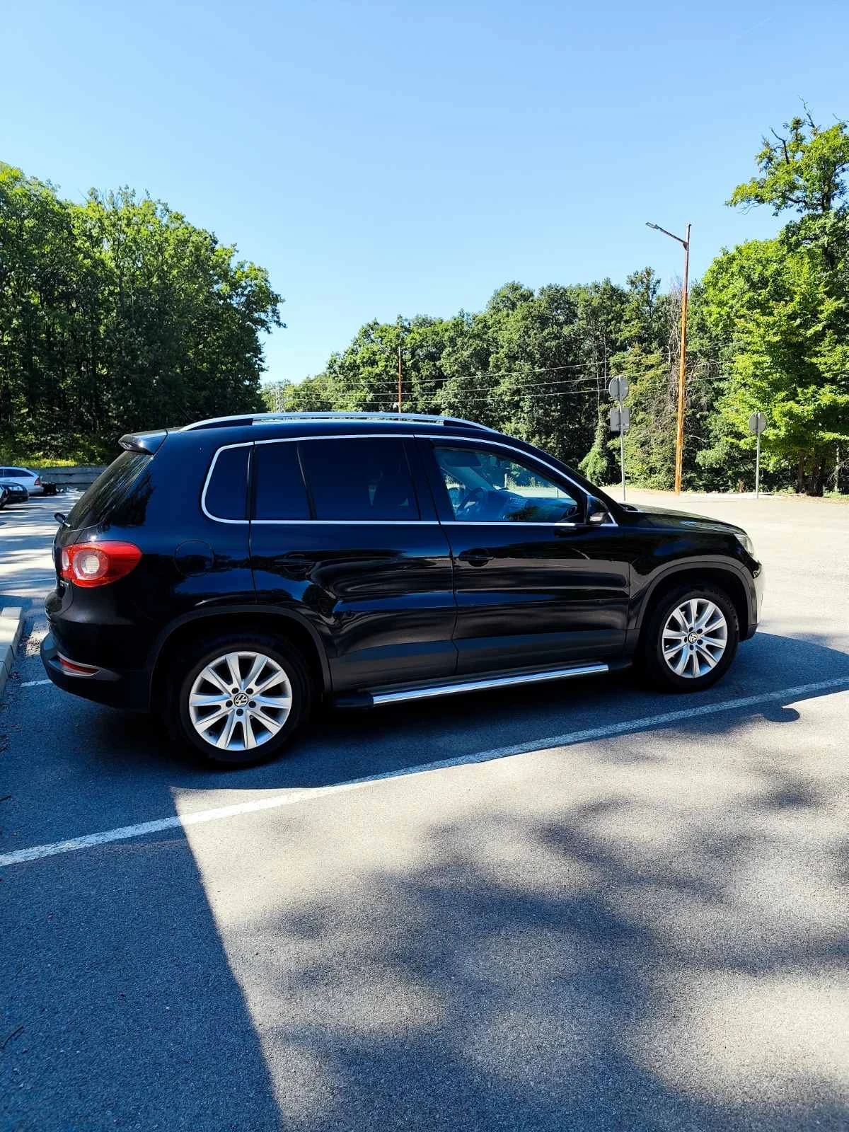 VW Tiguan 2.0 TDI 4 MOTION, снимка 10 - Автомобили и джипове - 55771899