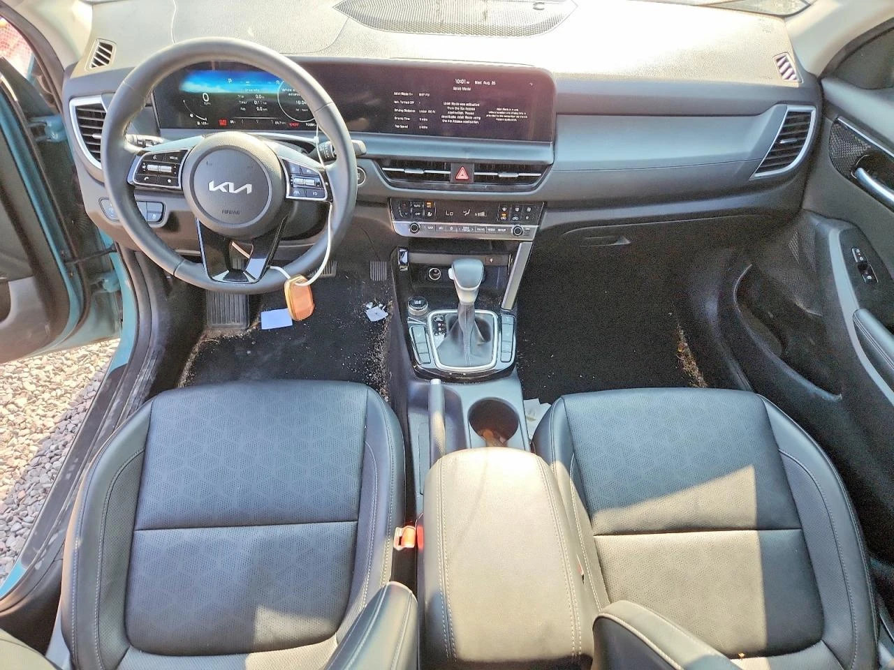Kia Seltos 2.0l Ex, снимка 8 - Автомобили и джипове - 55932346