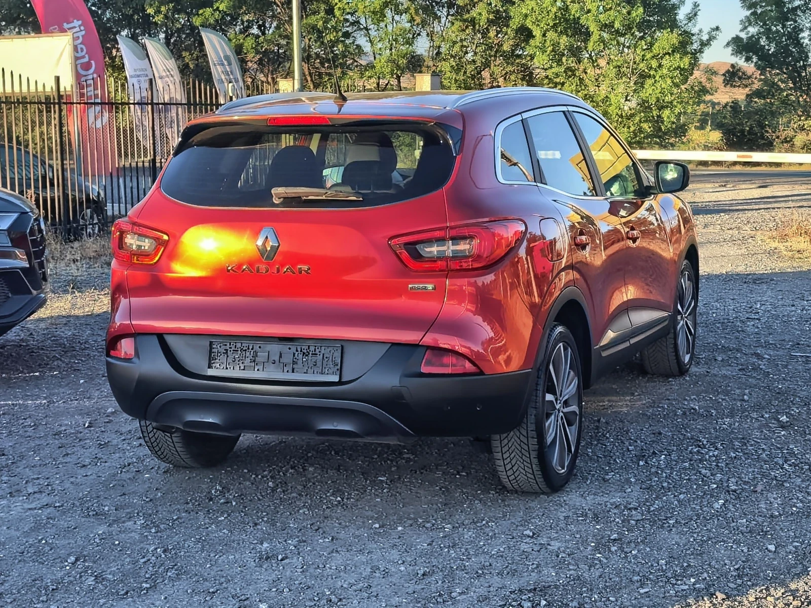 Renault Kadjar 1, 5dci , снимка 5 - Автомобили и джипове - 56011417