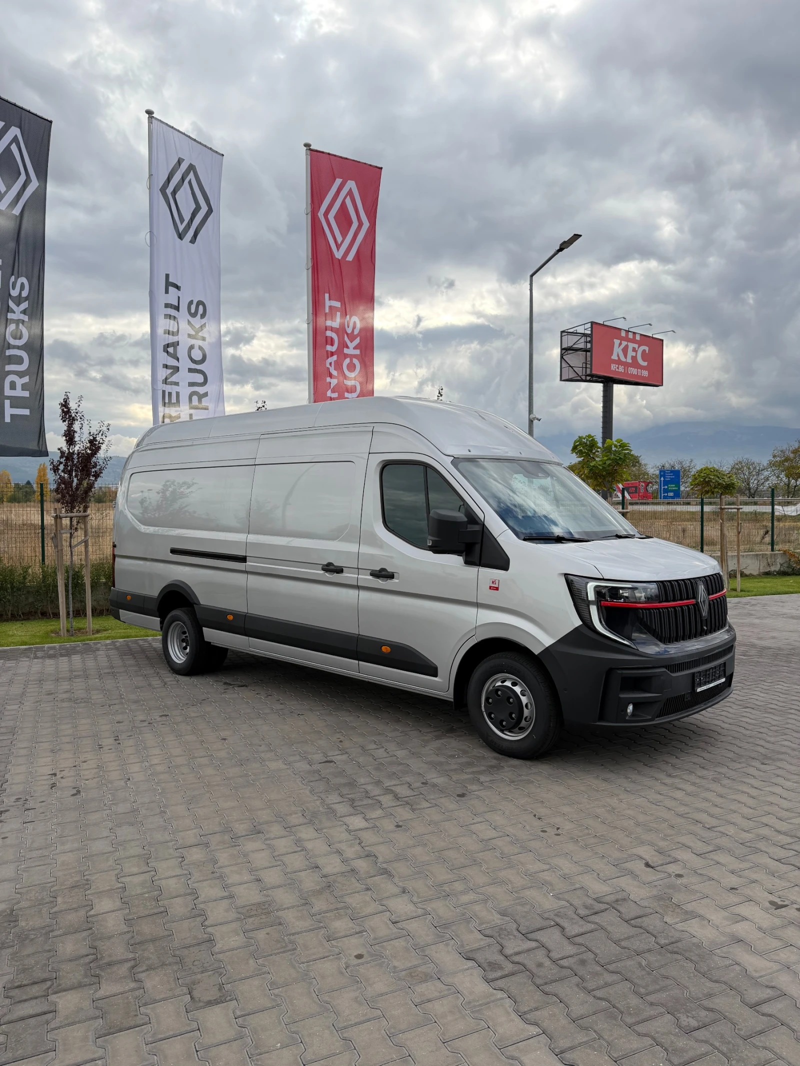 Renault Master RED EDITION VAN * L4H3* ������ ����� ����* ������� | Mobile.bg � ����������� 3