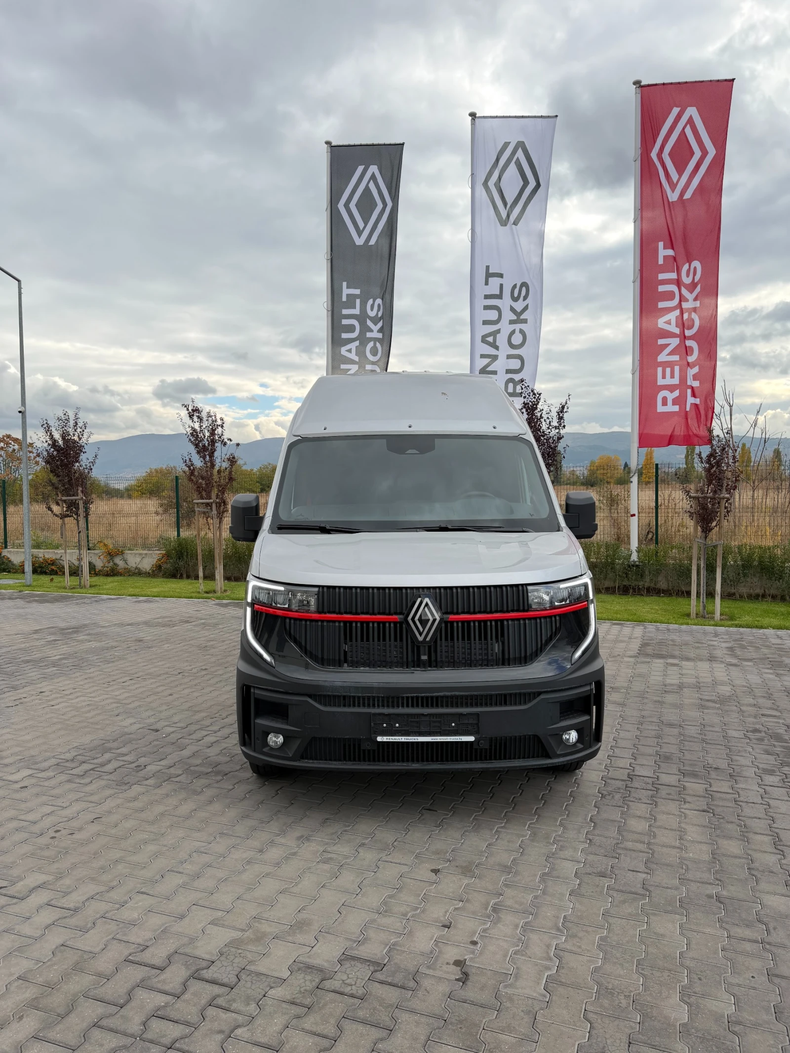 Renault Master RED EDITION VAN * L4H3* ������ ����� ����* ������� | Mobile.bg � ����������� 2