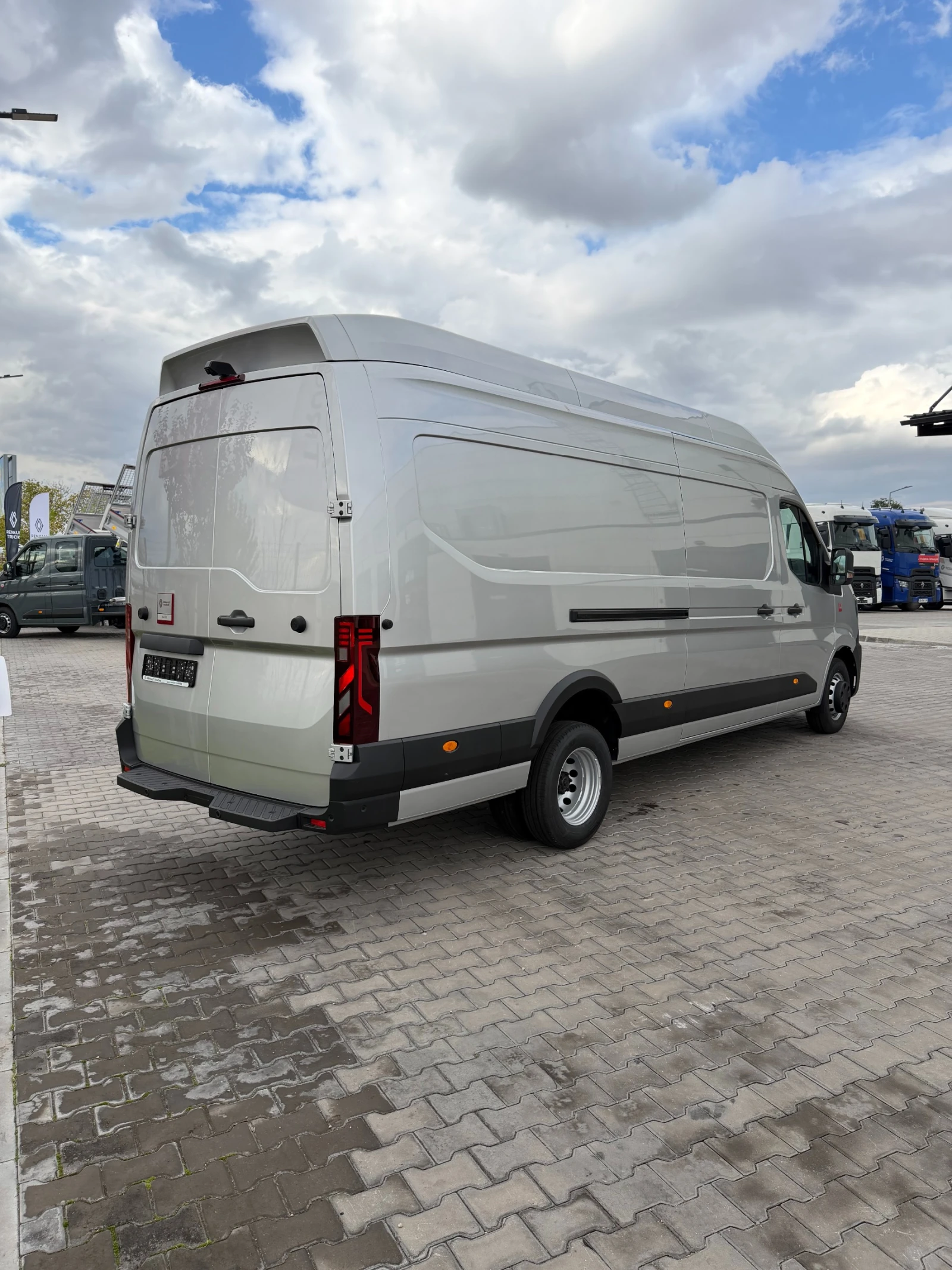 Renault Master RED EDITION VAN * L4H3* ������ ����� ����* ������� | Mobile.bg � ����������� 5