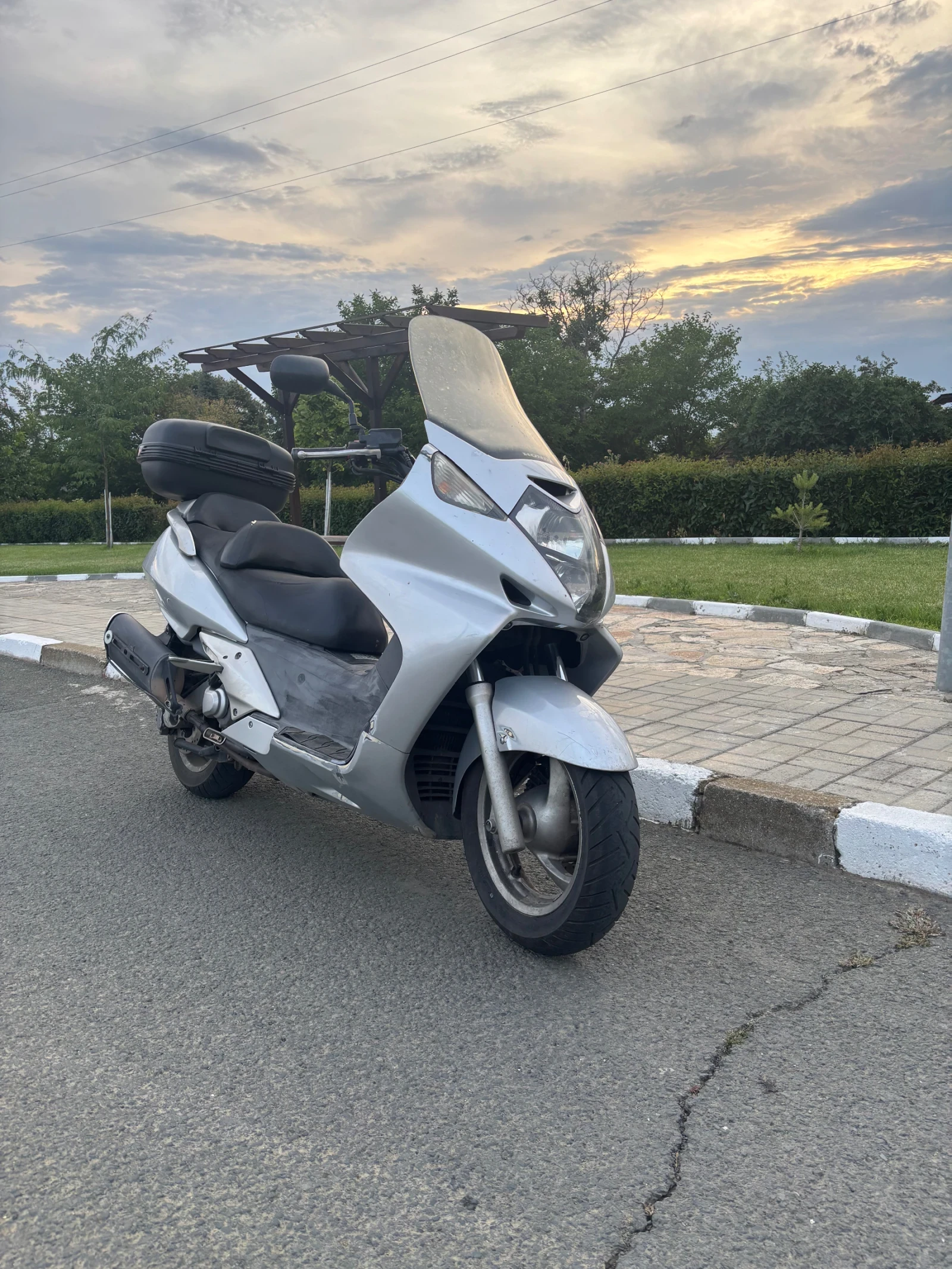 Honda Silver Wing, снимка 8 - Мотоциклети и мототехника - 55225595