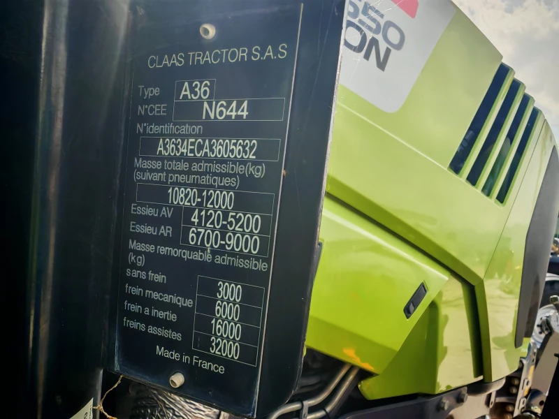 Трактор Claas Arion 650 2554 часа лизиг с първоначална 15%, снимка 6 - Селскостопанска техника - 48636622