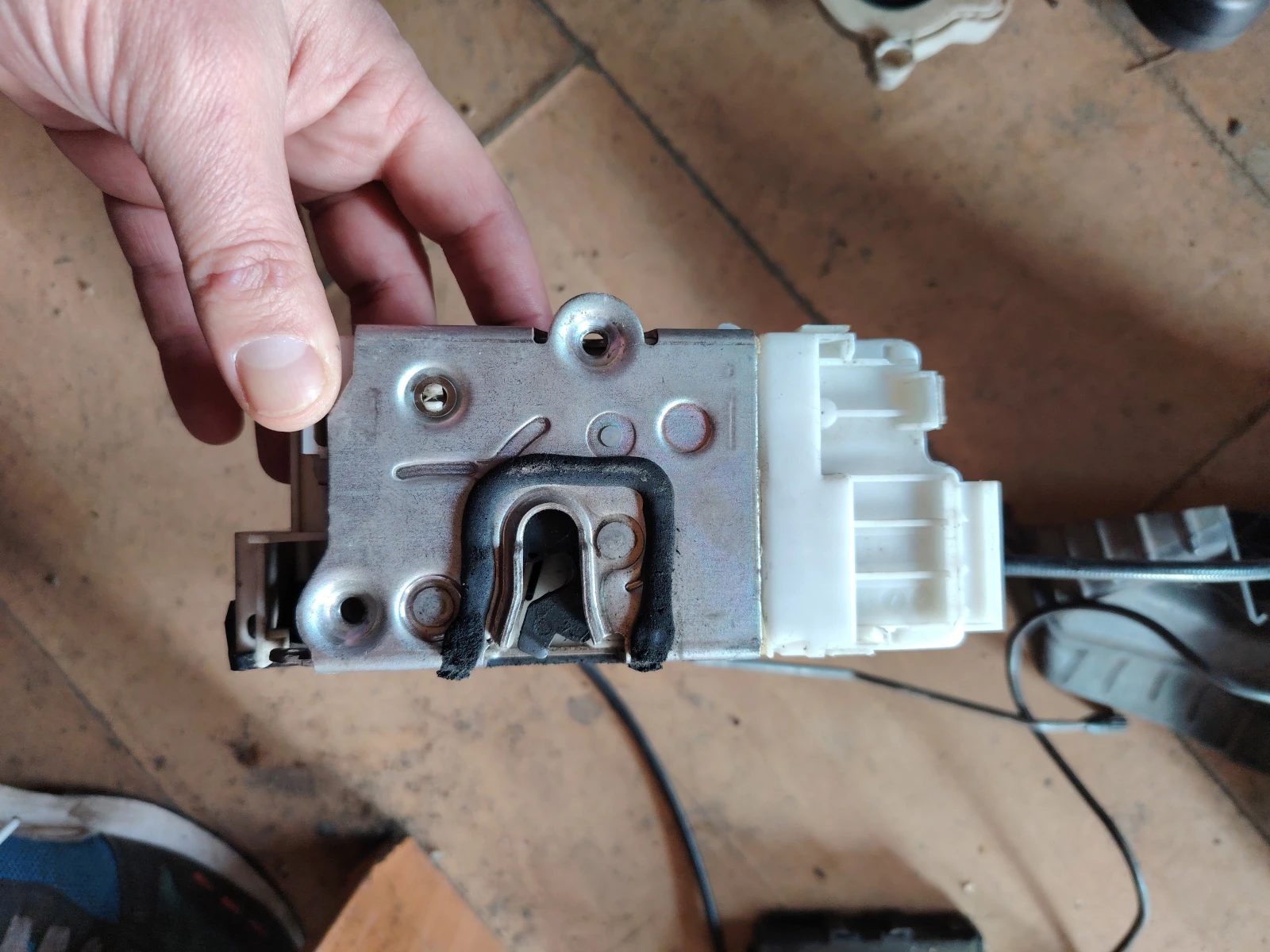 1697202535 ������ ���� ����� �� �������� � � � ����� | Mobile.bg � ����������� 3