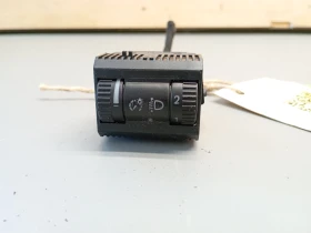 Копче регулиране фарове, километраж Фолксваген Поло 1.6тди