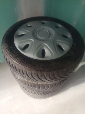        185/65R15  Dacia Logan