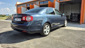 VW Jetta 2.0 TDi, снимка 3