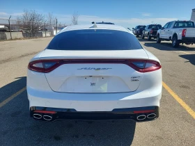 Kia Stinger * CARFAX * АВТО КРЕДИТ * ЦЕНА ДО БГ! - 39499 лв. - 13202134 4